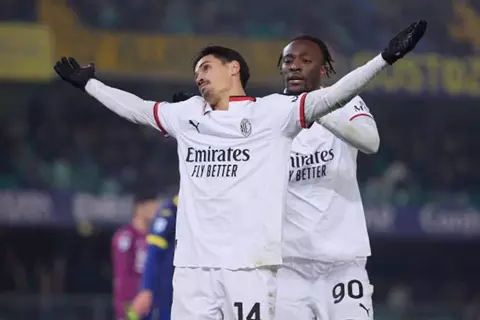 ميلان يشعل المنافسة بين مانشستر سيتي وريال مدريد برفع سعر رايندرز